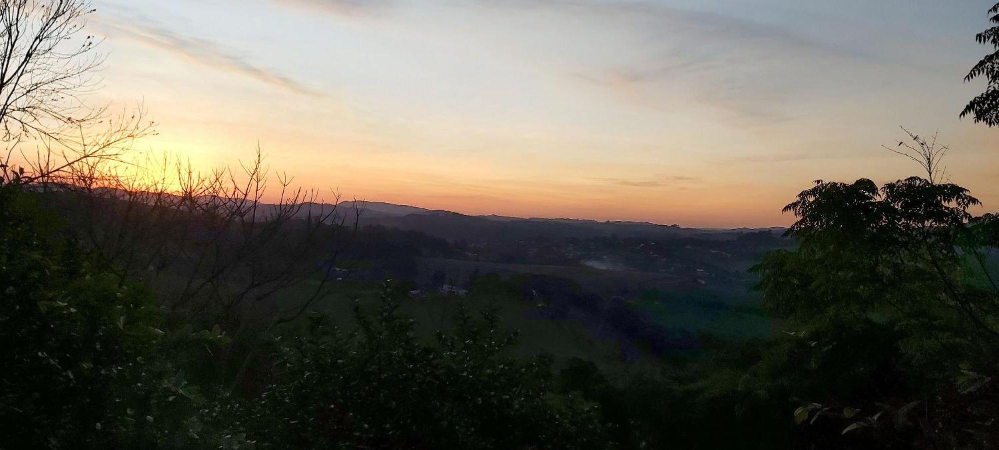 Casa De Campo Araxa Na Montanha Com Piscina Piracaia Dış mekan fotoğraf
