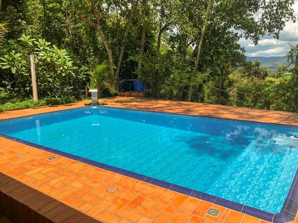 Casa De Campo Araxa Na Montanha Com Piscina Piracaia Dış mekan fotoğraf